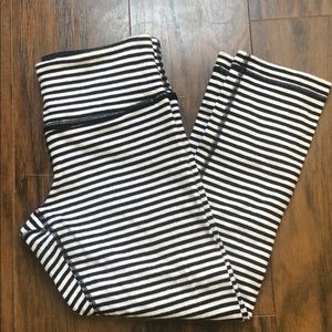 Lululemon striped cropped leggings